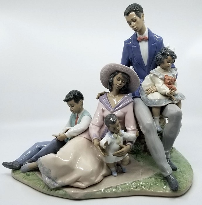 Lladro Black Legacy Family Of Love - 1806 Porcelain Figurine African  American Fine Art