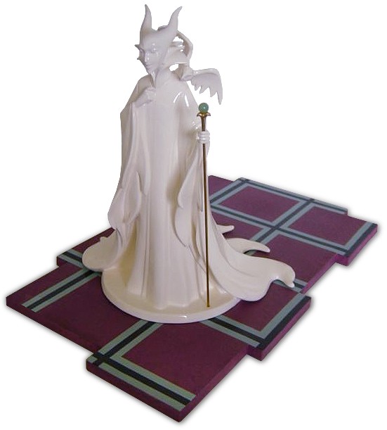 WDCC Disney Classics Sleeping Beauty Maleficent (whiteware) Evil Enchantress Porcelain Figurine