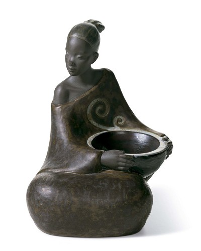 Lladro Pulse Of Africa WOMAN WITH BASKET PULSE OF AFRICA