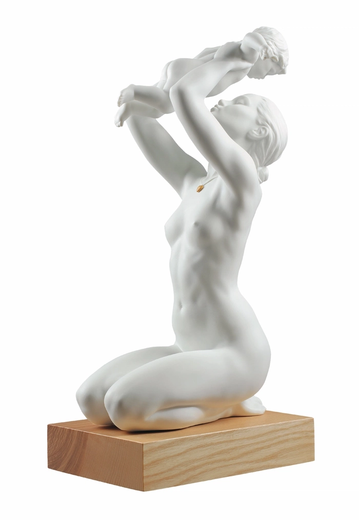 Lladro - NEW BEGINNINGS - OPERATION SMILE