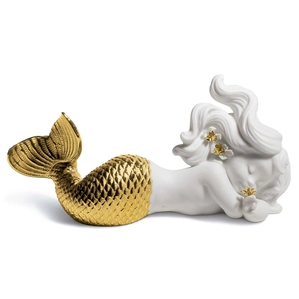 Lladro-DAY DREAMING AT SEA (GOLDEN RE-DECO)