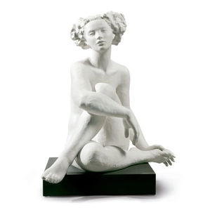 Lladro-ESSENCE OF A WOMAN