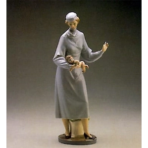 Lladro-Midwife