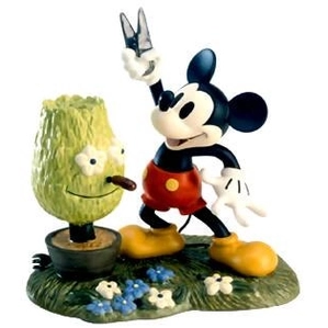 WDCC Disney Classics-Mickey Cuts Up Mickey Mouse A Little Off The Top