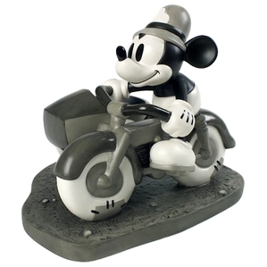 WDCC Disney Classics-The Dog Napper Mickey Mouse On Patrol