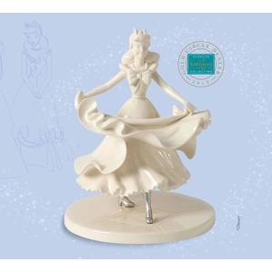 WDCC Disney Classics-Cinderella Isn't it Lovely? Do you like it? Gold Circle Exclusive