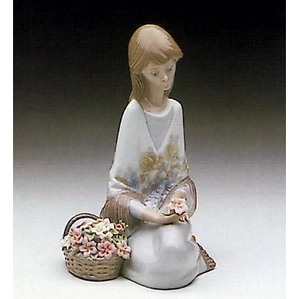 Lladro-Flower Song 1988-89 Society Piece 1988