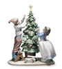 Lladro - Trimming The Tree