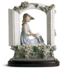 Lladro - THINKING OF LOVE