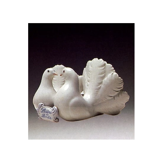 Lladro - Kissing Doves