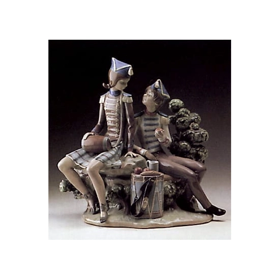 Lladro - Vivandiere and Soldier