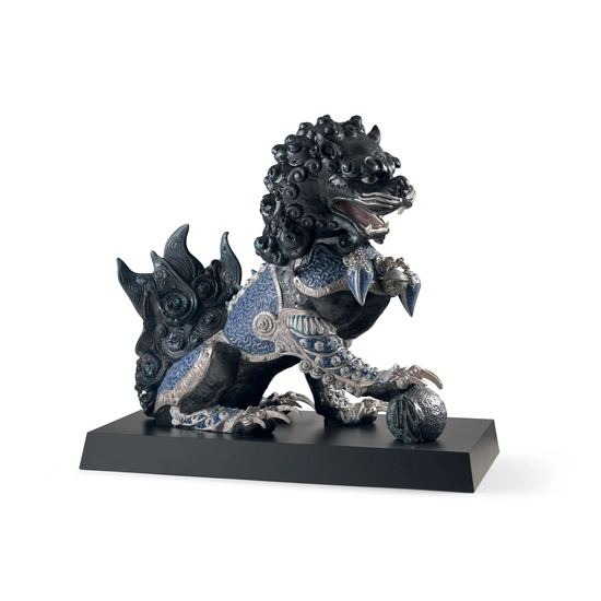 Lladro - Guardian Lion - Black