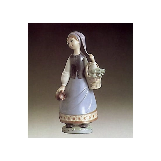 Lladro - Woman with Scarf