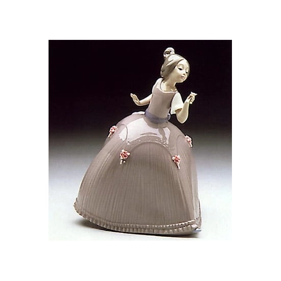 Lladro - Girl in Pink Dress