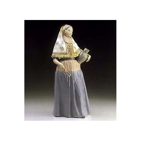 Lladro - Lady From Majorca