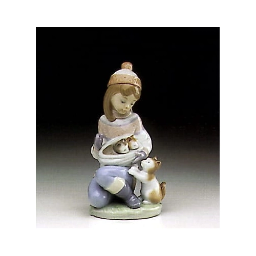 Lladro - Friday's Child (Girl)