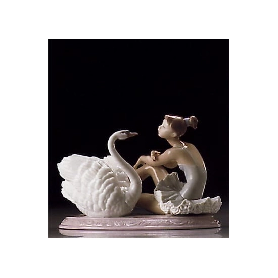 Lladro - Grace And Beauty