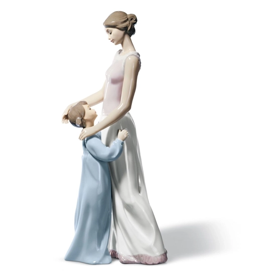 Lladro - Someone to Look up to