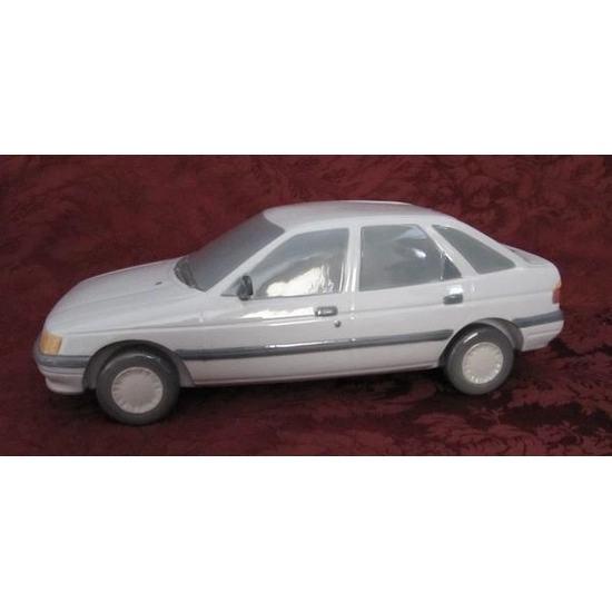 Lladro - 1990 Ford Escort (Blue/Grey)