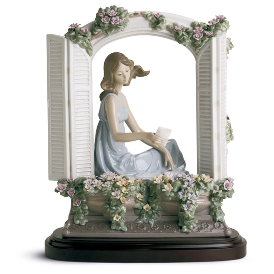 Lladro - THINKING OF LOVE