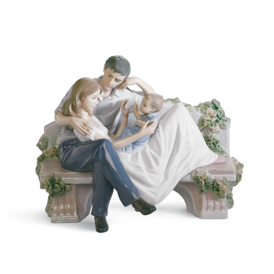 Lladro - A Priceless Moment