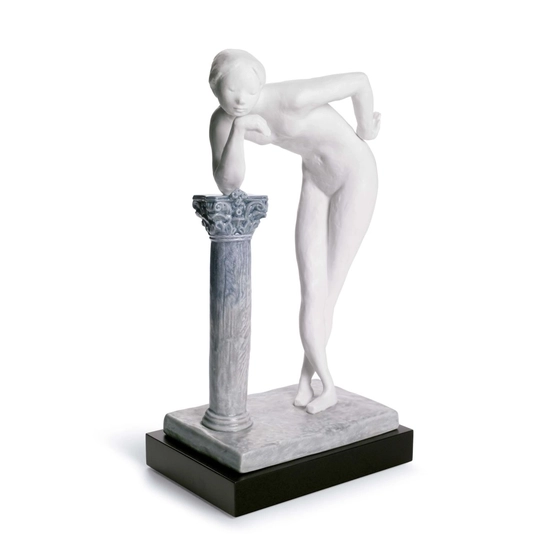 Lladro - A Woman's Pose