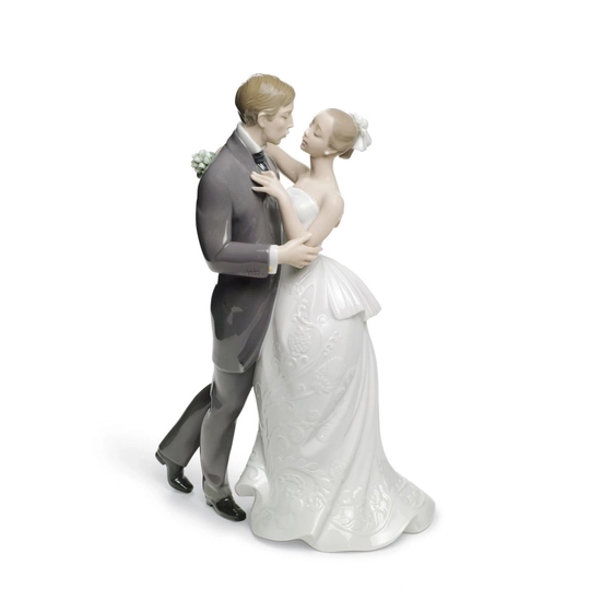 Lladro - Lovers' Waltz Couple