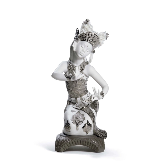 Lladro - Bali Dancer Kneeling (Re-Deco)