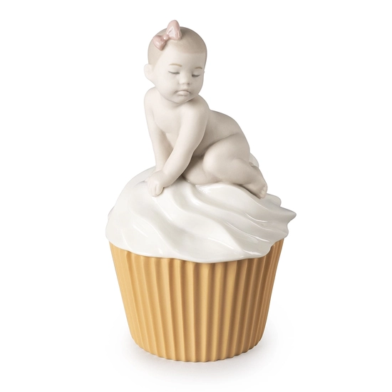 Lladro - My Sweet Cupcake (Girl)