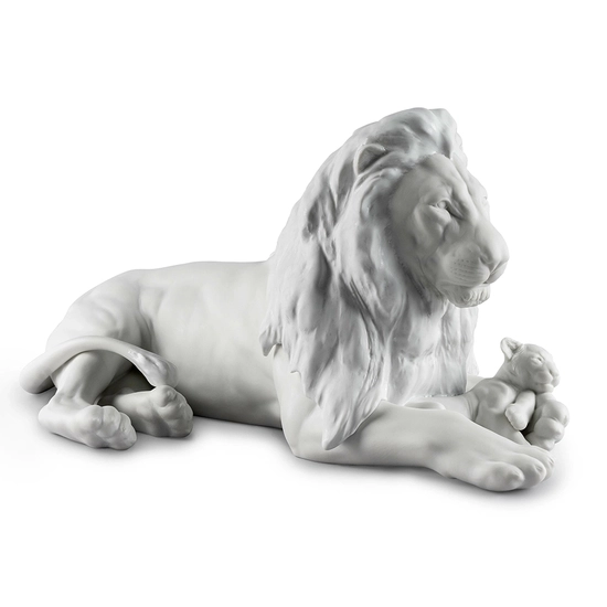 Lladro - Lion with Cub