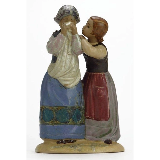 Lladro - Comforting Her Friend