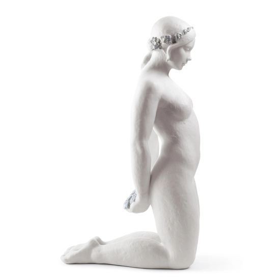 Lladro - BEAUTIFUL INNOCENCE