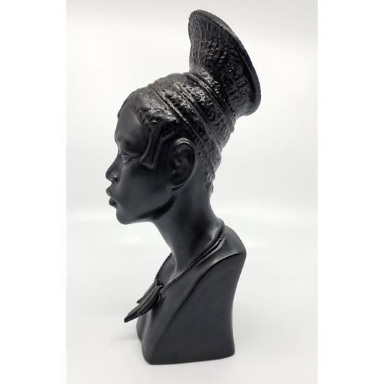 Lladro - HEAD OF CONGOLESE WOMAN