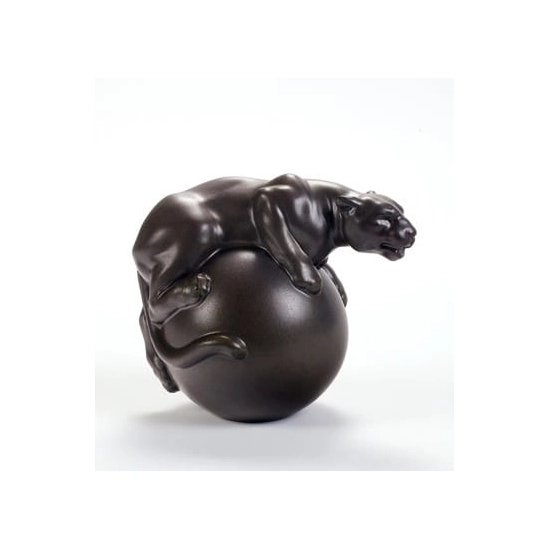 Lladro - Courageous (Paperweight)