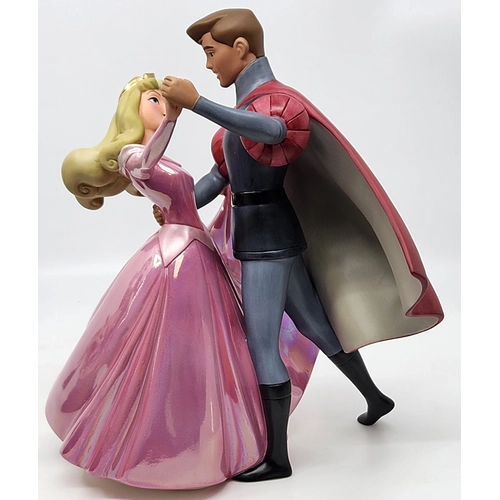 WDCC Disney Classics - Sleeping Beauty Princess Aurora And Prince Phillip A Dance In The Clouds (pink)