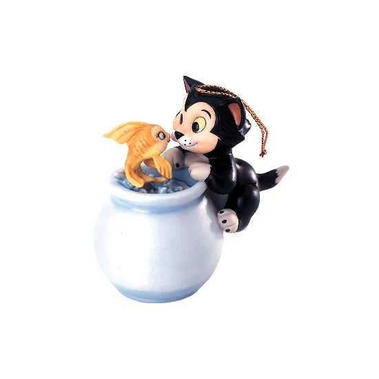 WDCC Disney Classics - Pinocchio Cleo And Figaro Purrfect Kiss