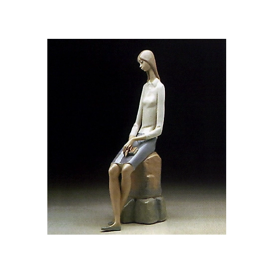 Lladro - Girl Student 1969-78