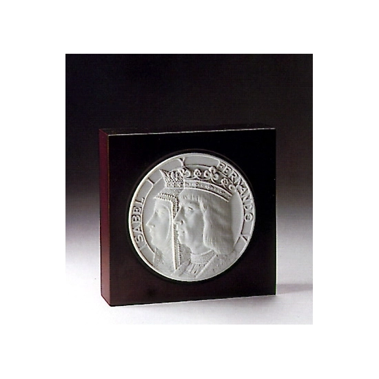 Lladro - New World Medallion 1991-94