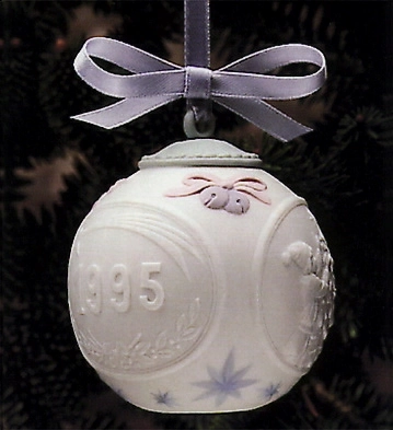 Lladro - Christmas Ball 1995 Ornament