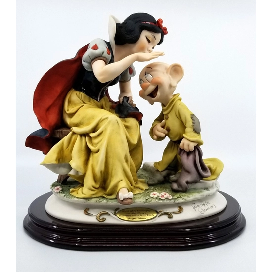 Giuseppe Armani - Snow White Kissing Dopey Artist Signed