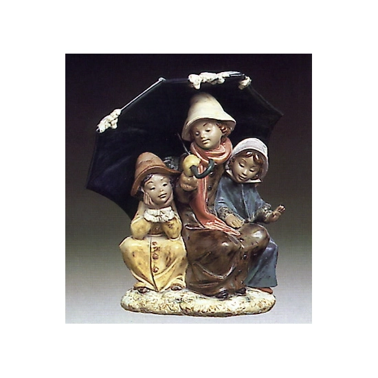 Lladro - Three Under The Umbrella 1978-88