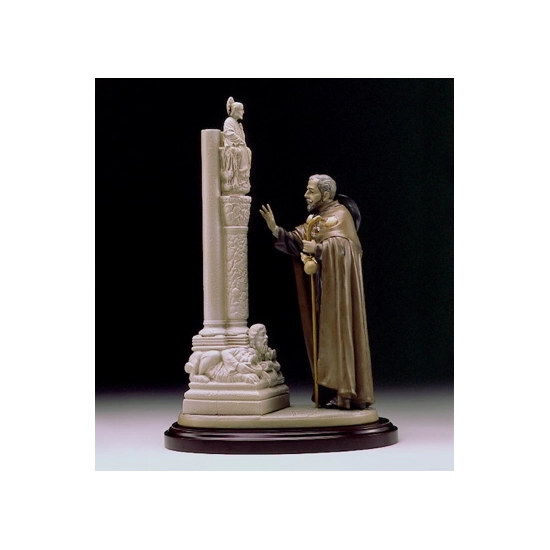 Lladro - The Pilgrim At Santiago Le1000 1999-00