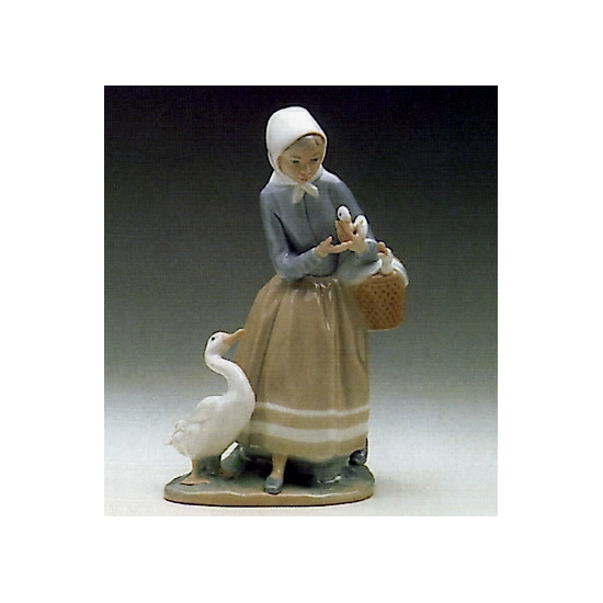 Lladro - Shepherdess With Ducks 1969-93