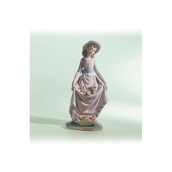 Lladro - Flower Curtsey 1979-04