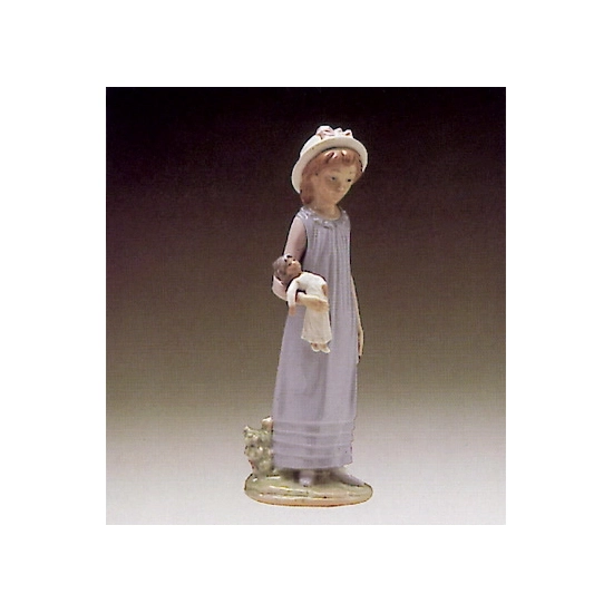 Lladro - Belinda And Her Doll 1980-95