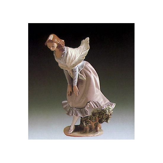 Lladro - March Winds 1980-83