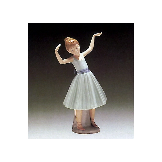 Lladro - Ballet First Step