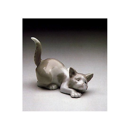 Lladro - Attentive Cat