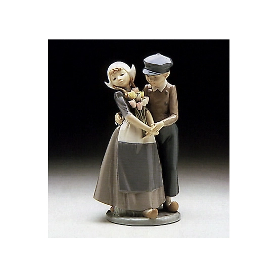 Lladro - Dutch Couple With Tulips 1982-85