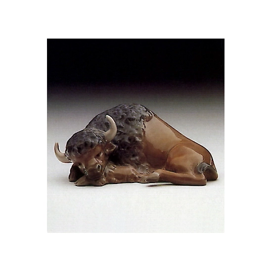 Lladro - Mini Bison Resting 1985-89